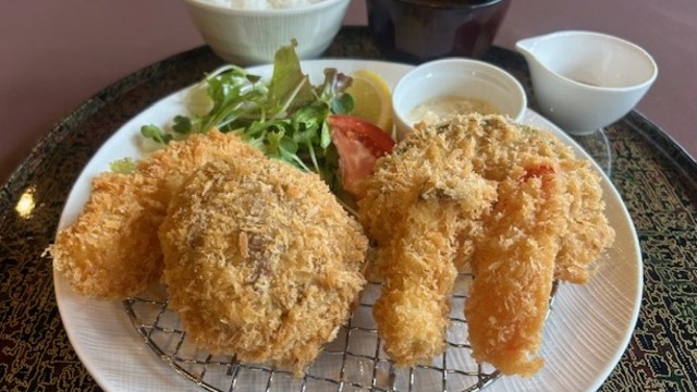 ミックスフライ定食